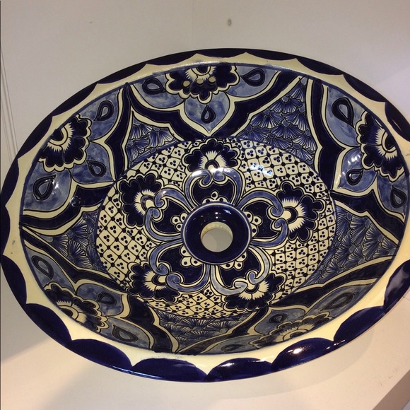 ♥️HOST PICK♥️ Blue & White Hand painted Talavera Ceramic Sinks - Picture 5 of 8
